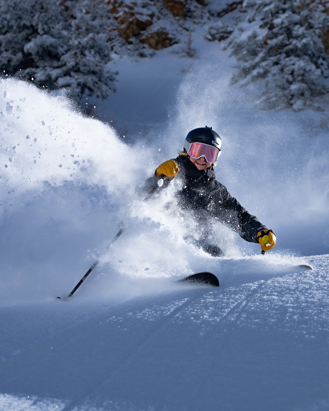 Icelantic Nomad vs Maiden: Which Freeride Ski Is Right for You?