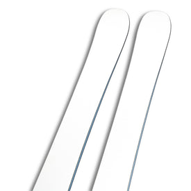 Two Icelantic Skis Nomad 112 Whiteout freeride skis with rounded tips are placed side by side against a plain white background, making them an excellent choice for advanced skiers seeking top performance in deep powder.